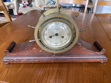 Antique Ship's Wheel Solid Brass Nautical Marine Mantle Clock Wood Beveled Glass
