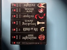 The Twilight Saga Complete Collection Paperback-New