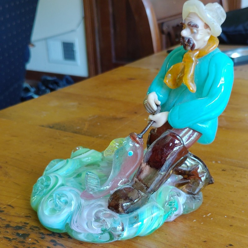 Zelezny detailed glass figurine modeled as Italian fisherman