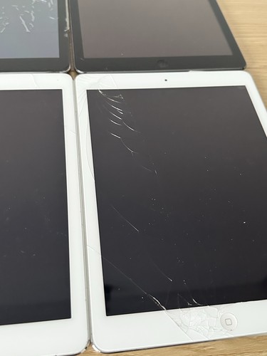 Apple iPad Tablet A1474 Lot of 4  Silver Gray Wi-Fi 9.7" – Apple iPad Series - Afbeelding 3 van 10