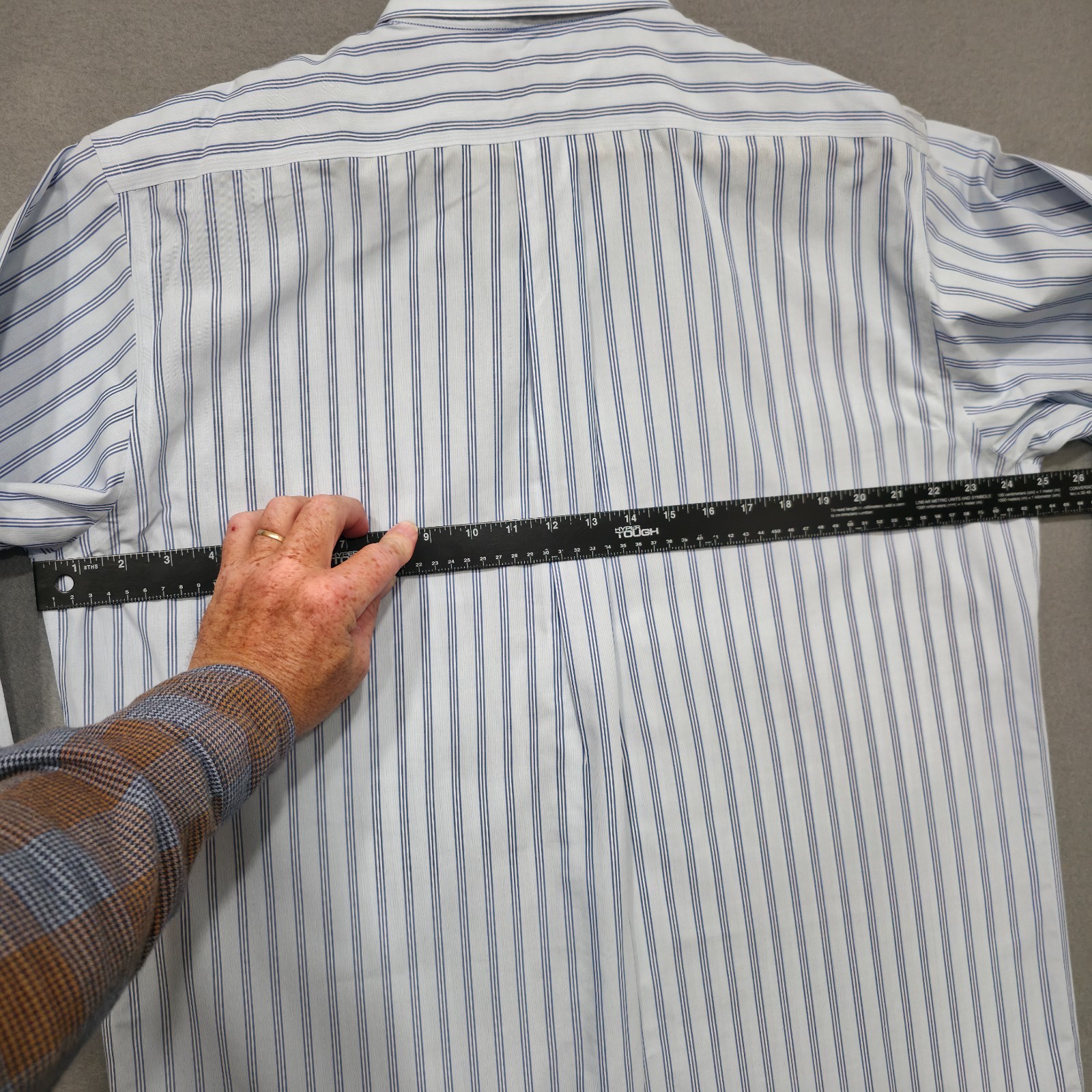 Picture 5 of 6