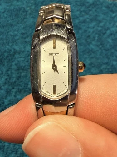 Seiko Women's Quartz non working