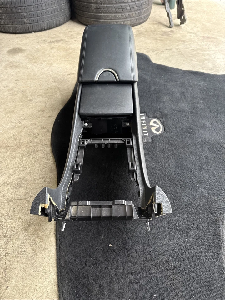 2009 - 2013 英菲尼迪 G37 Coupe - 可转换中控台组件黑色原始设备制造商 — 第 2/4 张图片