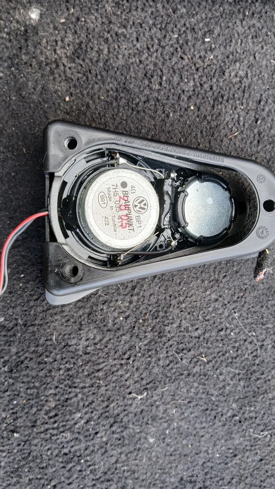 Vw Caravelle T5 TRANSPORTER rear  speaker tweeter 7H00352411 3b0035411 - Image 3 of 4
