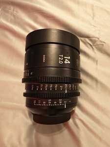 Sigma 14mm T2 FF High Speed Prime Cine lens Canon EF mount