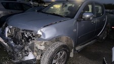 Pare-brise Mitsubishi L200
