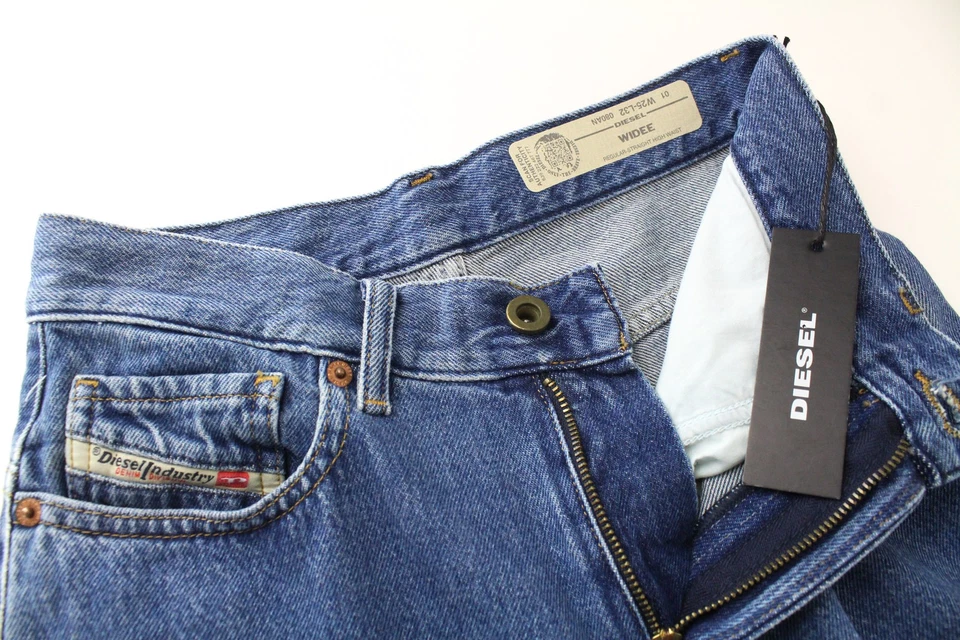 DIESEL Widee 080AN Women's Jeans W25/L32 Blue Straight Fit Pure Cotton Denim - Image 4 of 4