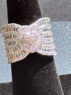 Lovely Unique Heart Band with Beautiful Round & Baguette CZs Size 8 FS