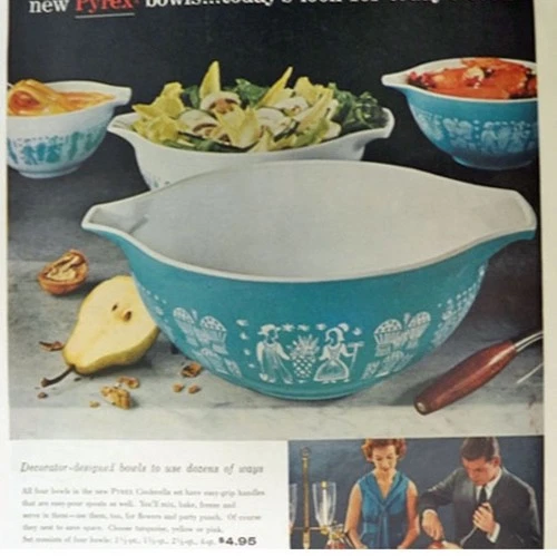 Vintage Pyrex Amish Butterprint Cinderella Nesting Bowl Turquoise