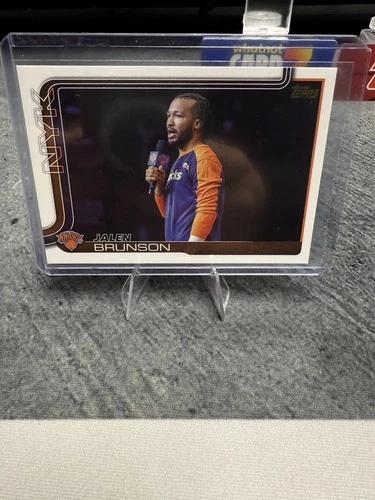 2025/26 Topps Basketball Jalen Brunson SSP GOLD Mirror Variation🔥Very rare!🔥
