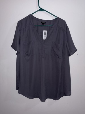NWT Torrid Harper Flutter Sleeve Pullover Blouse Periscope Navy 3X plus 22/24