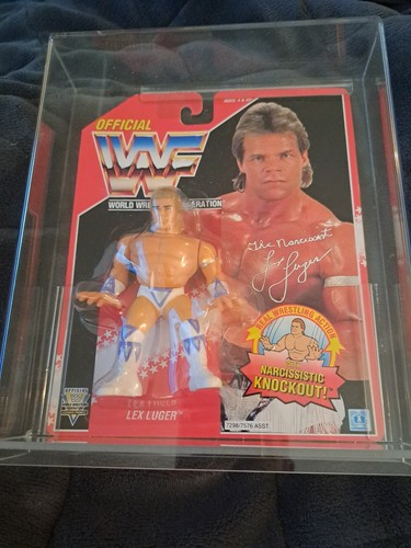 Vintage WWF Hasbro LEX LUGER Red Series 8 MOC 1993...