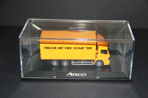 Modellino Mercedes Benz Ateco Truck Of the Year '99 - Dealer Edition Yellow - Foto 2 di 6
