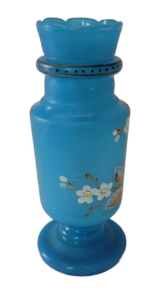 Vidrio azul suave soplado y pintado a mano de 6,5 pulgadas antiguo o de colección Posiblemente Bristol Foto 2 de 4