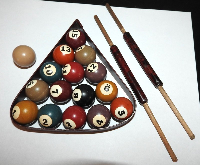 Antique Mini Pool Billiard Balls 15/16" Complete w/Cueball Metal Rack & Cues