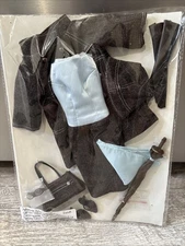 Tonner Tyler REGINA WENTWORTH 2005 UFDC Convention 16" Doll Outfit - Fits Gene