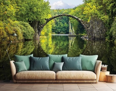Magic Lake Tapete 368x254cm Grün Natur Brücke Wandbild Vlies
