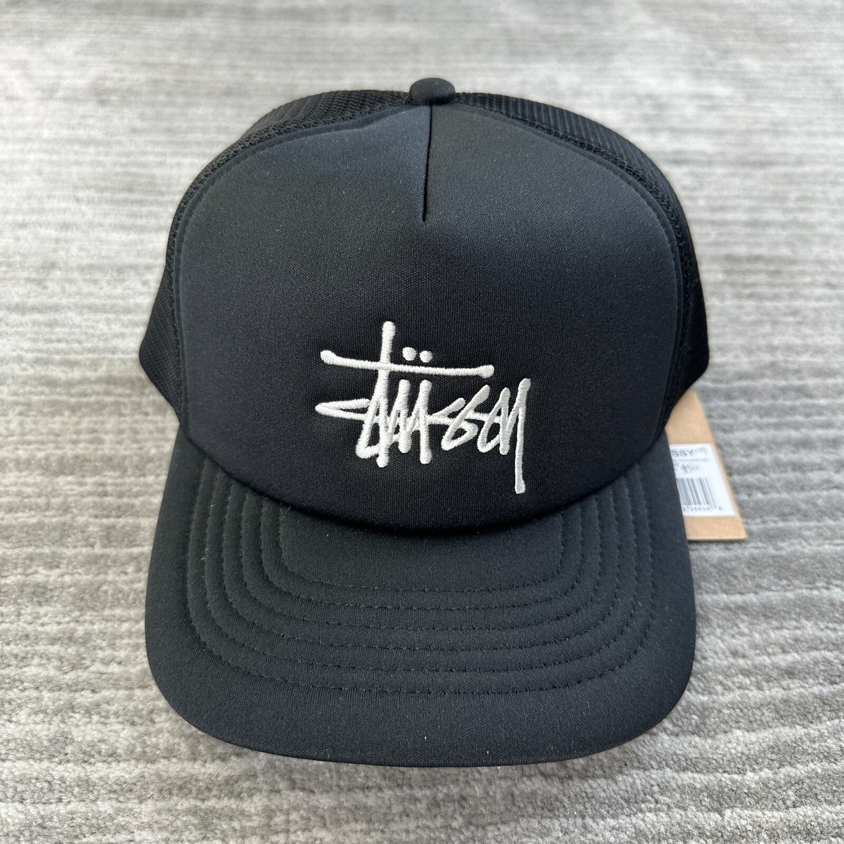 Stussy Trucker International Snapback 黒 Low Profile Athletic Trucker Snapback – Black | Headwear