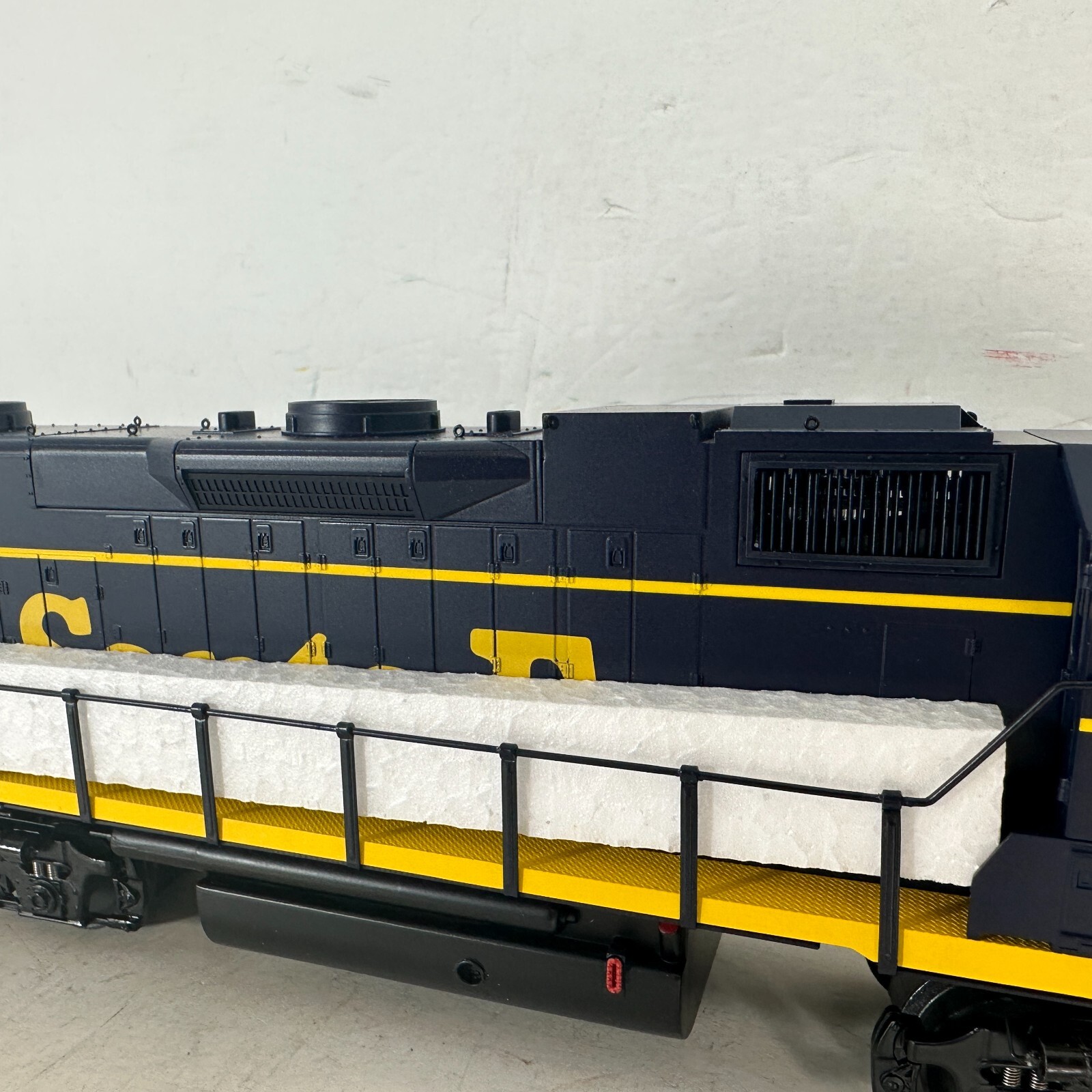 K Line K2430-3508 O Scale Santa Fe ATSF GP38 Diesel Cruise Control ...