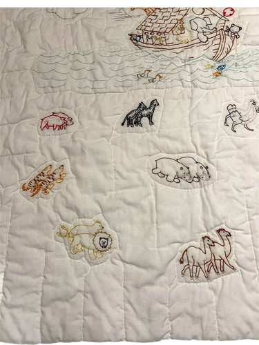 "Colcha manta infantil reversible hecha a mano Arca de Noé 45"" X39"" bordada a mano" - Imagen 4 de 5