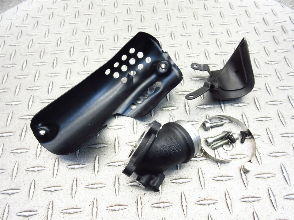 2017 Moto Guzzi Bobber V9 Right Hand Intake Manifold Cover Hardware Clamp Lot - Image 3 of 4