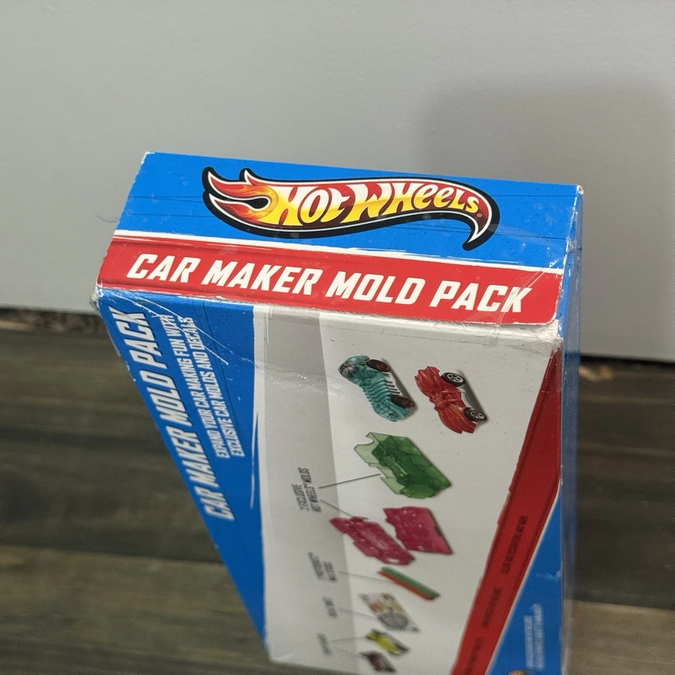 NEW Sealed 2012 Hot Wheels Car Maker Mold Pack Create Your Own Hot Wheels HTF - Image 4 of 4