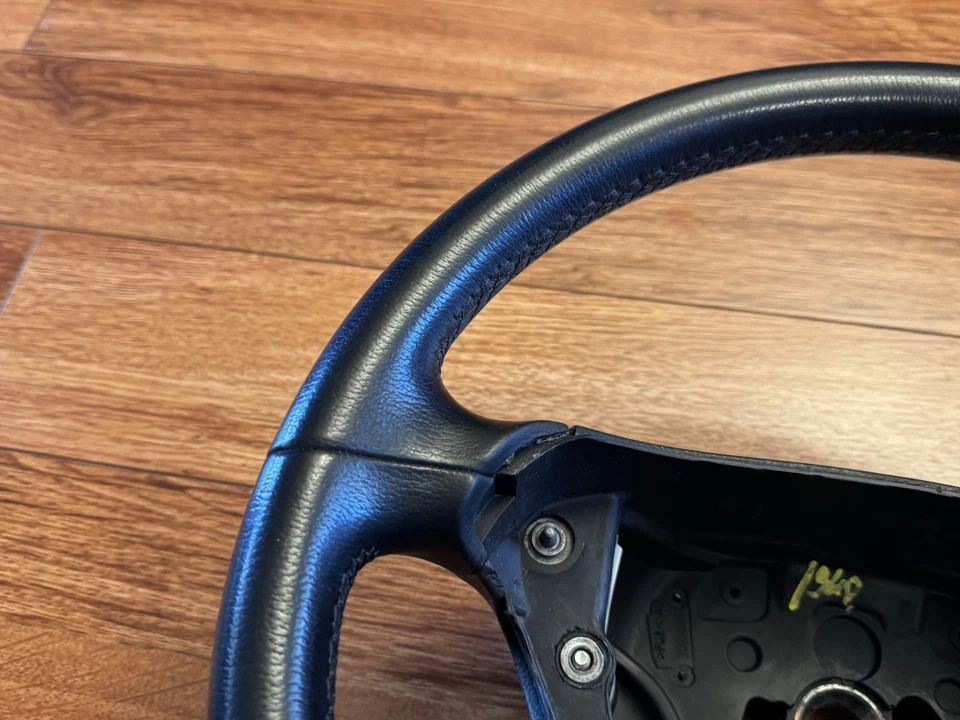 Volante de cuero negro OEM 2007-2009 Mercedes-Benz W211 W219 E350 CLS Foto 2 de 4