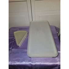 Vintage Tupperware Bread Keeper and Pie Slice...