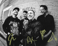 * YELLOWCARD * signed 8x10 photo * RYAN KEY, RYAN MENDEZ, JOSH & SEAN * COA *