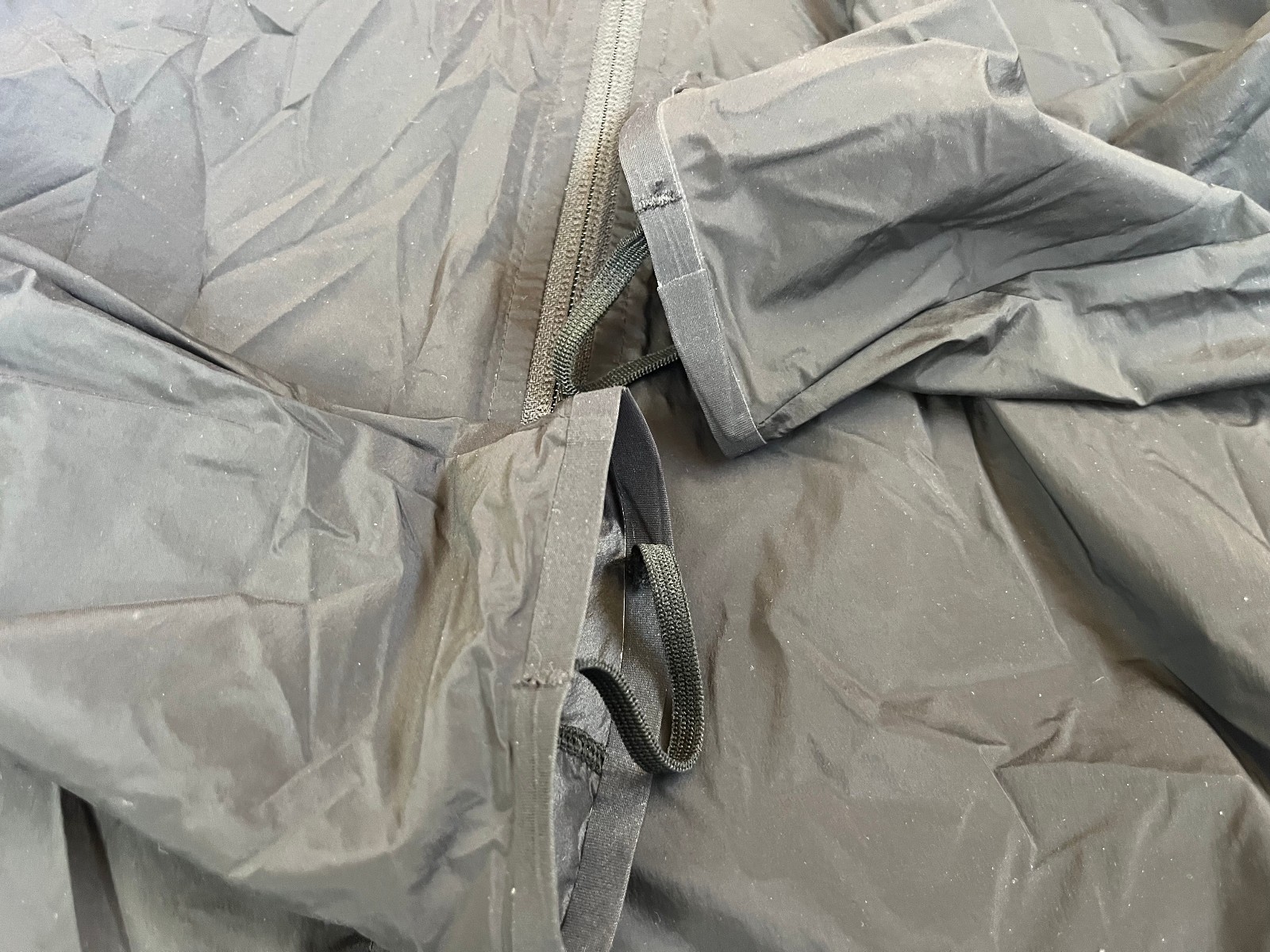 Mission Workshop Interval Windshell Ultralight Ja… - image 6