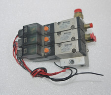 Lot Of 3 SMC Pnuematic Solenoid Valves NVZ3140 .15-.7MPA With Base 24VDC