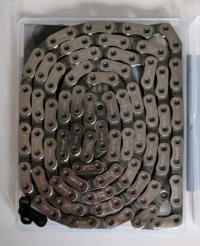 Sram GX Eagle 12 Speed T-Type Solid Pin 124 Link Bicycle Chain E-MTB Compatible
