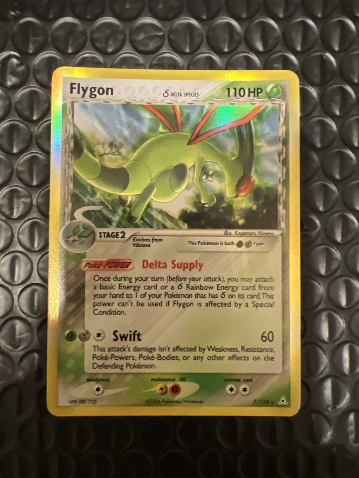 Flygon (Delta Species) 7/110 Holon Phantoms Holo