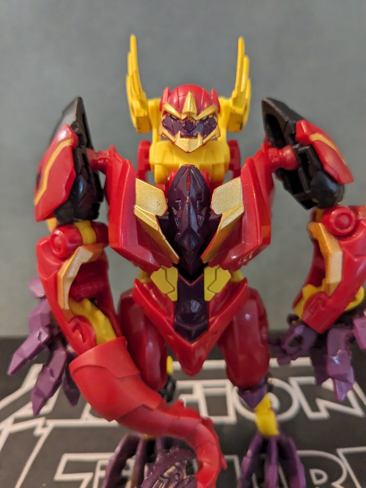 LAZERBACK 2013 Transformers PRIME BEAST HUNTERS DELUXE PREDACON Action Figure