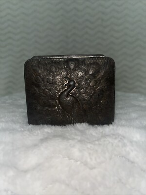 VTG DETAILED PEACOCKS JEWELRY BOX METAL UNBRANDED READ DESCRIPTION 