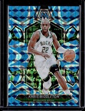 2023-24 Panini Mosaic #59 Khris Middleton Reactive Blue