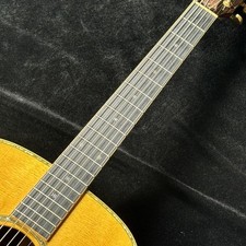 Guitarra acústica Taylor 710LTD 2003 otoño cuello limitado traste plano buena