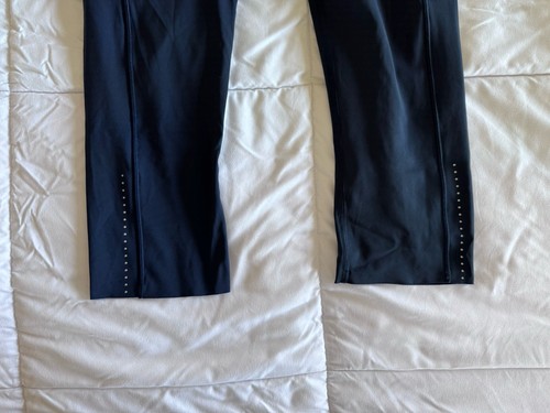 Lululemon Fast Free Crop II *Nulux 19" Midnight Navy Size 6, EUC Workout Gym - Picture 10 of 11