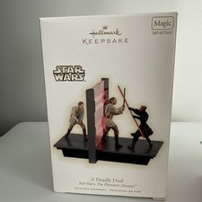 2009 Hallmark Keepsake Ornament Star Wars A Deadly Duel MIMB