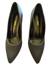 zapatos de vestir para mujer con tacon de la marca fashionnova color negro