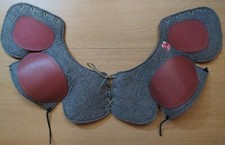 BERG 60er Eishockey Schulterschutz Vintage 60ies selten / rare!