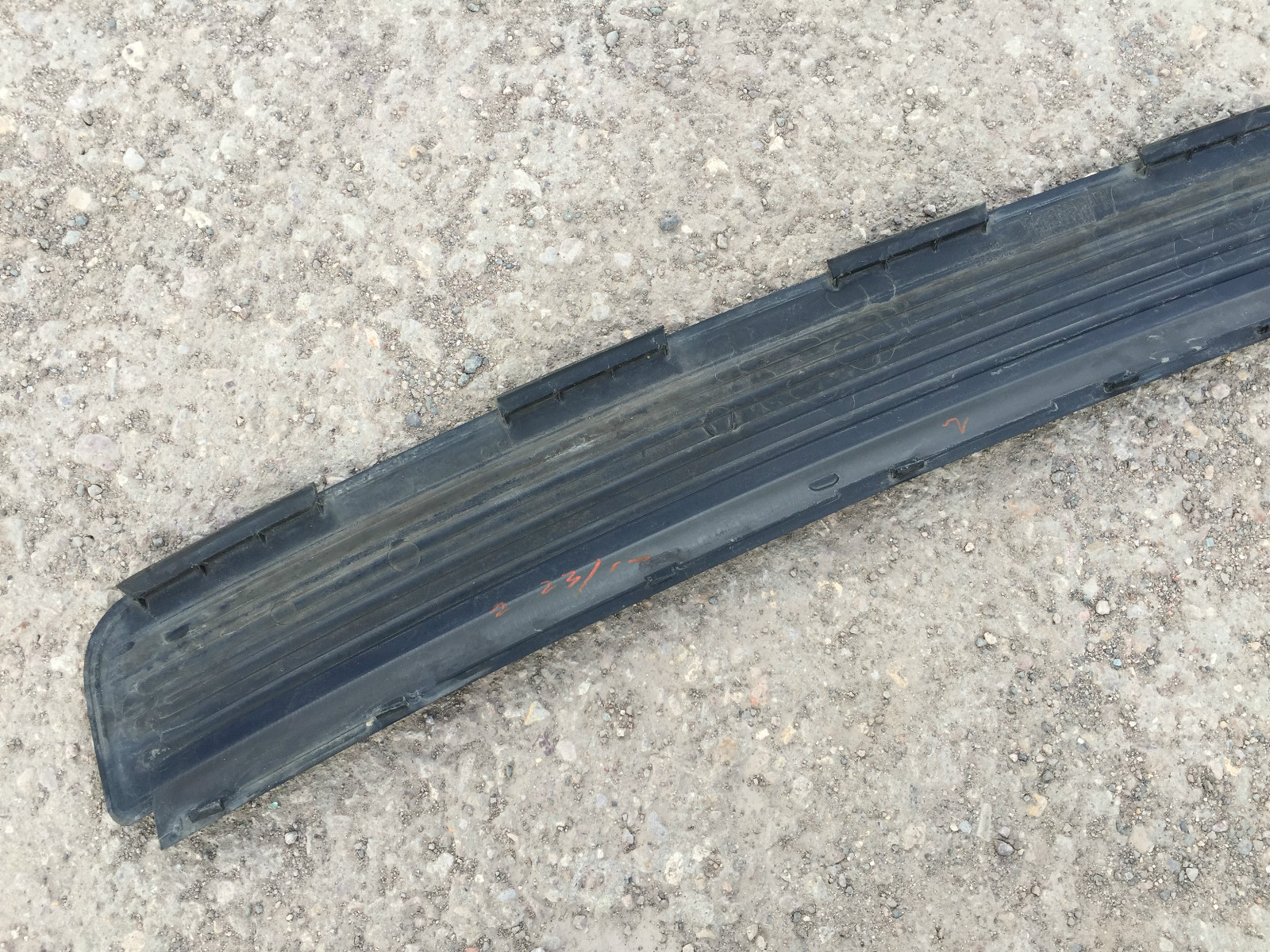 Range Rover L322 Genuine Rear Bumper Tread Plate Finisher Trim Panel ...