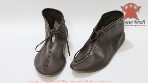 Medieval Era Haithabu Leather Shoes | Renaissance Viking Footwear - Picture 2 of 12