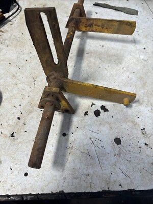 Cub Cadet IH Hydraulic Lift Rockshaft | eBay