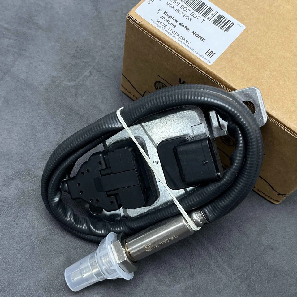 Nox Sensor 059907807T 059-907-807-T For VW Touareg Audi Q7 2009-2015 3.0L - image 2 of 4