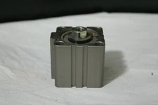 ASCO numatics UNN-SA040-020D DOUBLE ACTING CYLINDER NEW NO BOX