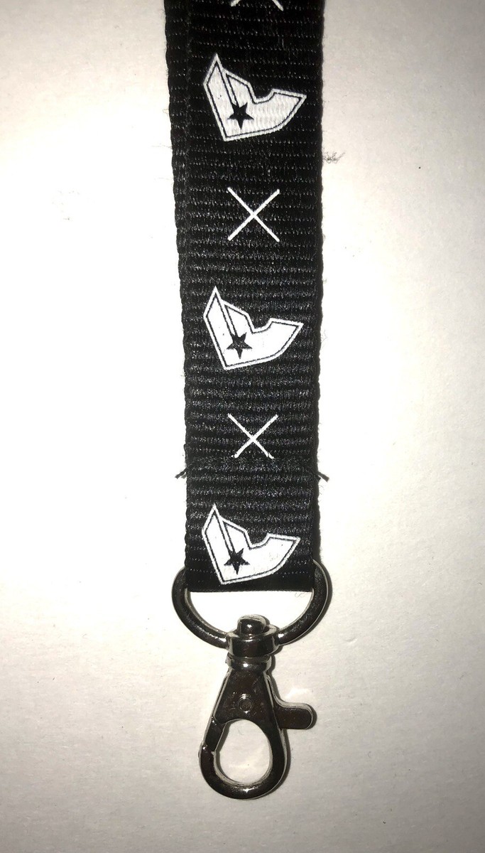 RARE Famous Stars And Straps Lanyard Lot Travis Barker Blink