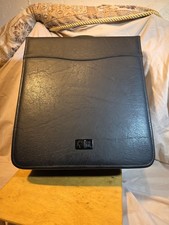CASE LOGIC FAUX LEATHER BLACK 208 CAPACITY CD DVD ZIPPERED CASE