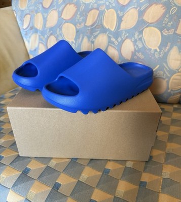 Adidas Yeezy Slide Azure US11 = EU46