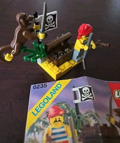 LEGO 6259 Broadside's Brig 6235 Buried Treasure Complete  w/manuals Vintage 